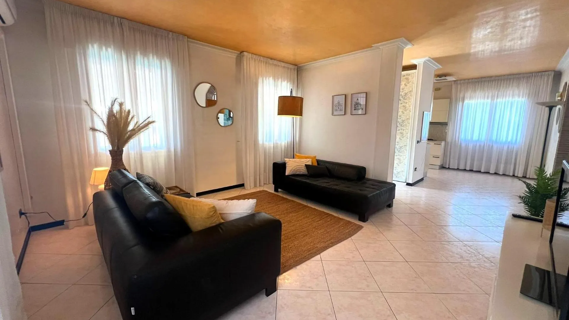 Casa De Lazzari: Family Apartments in Jesolo