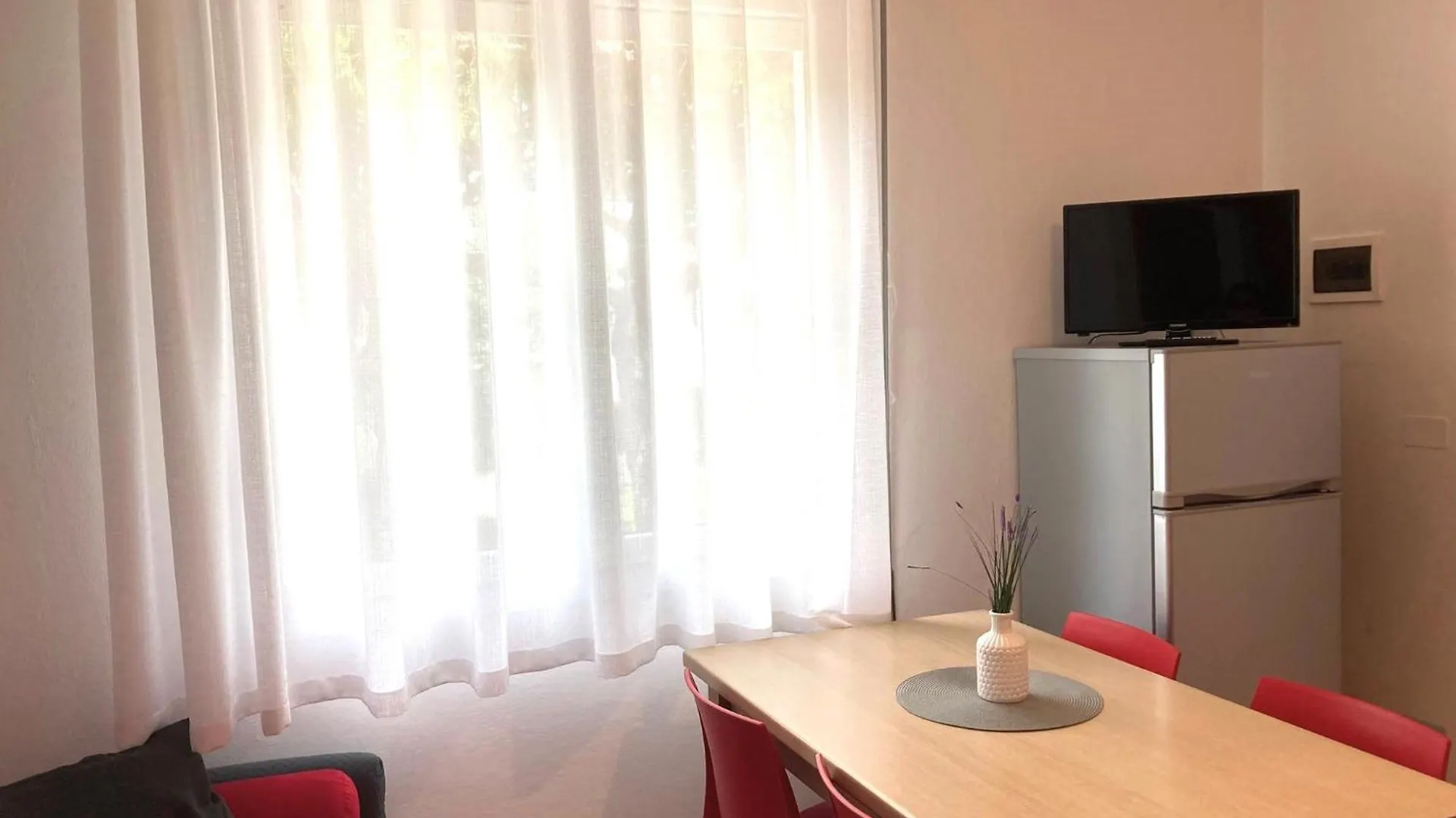 Casa De Lazzari: Family Apartments in Jesolo 0*, Lido di Jesolo