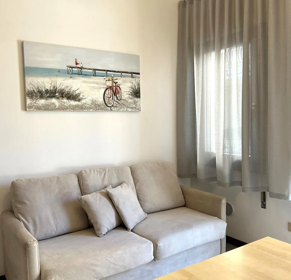 Casa De Lazzari: Family Apartments in Jesolo 0*, Lido di Jesolo